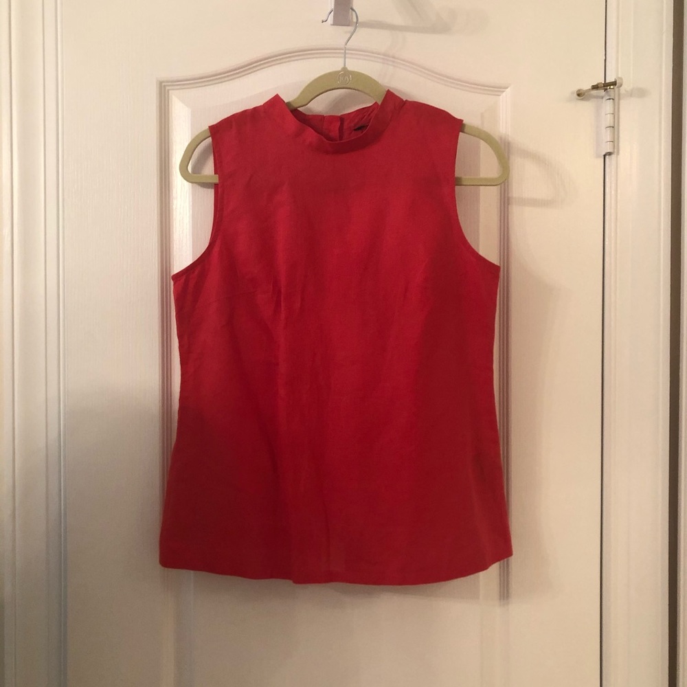 Red Banana Republic Mock Neck Blouse